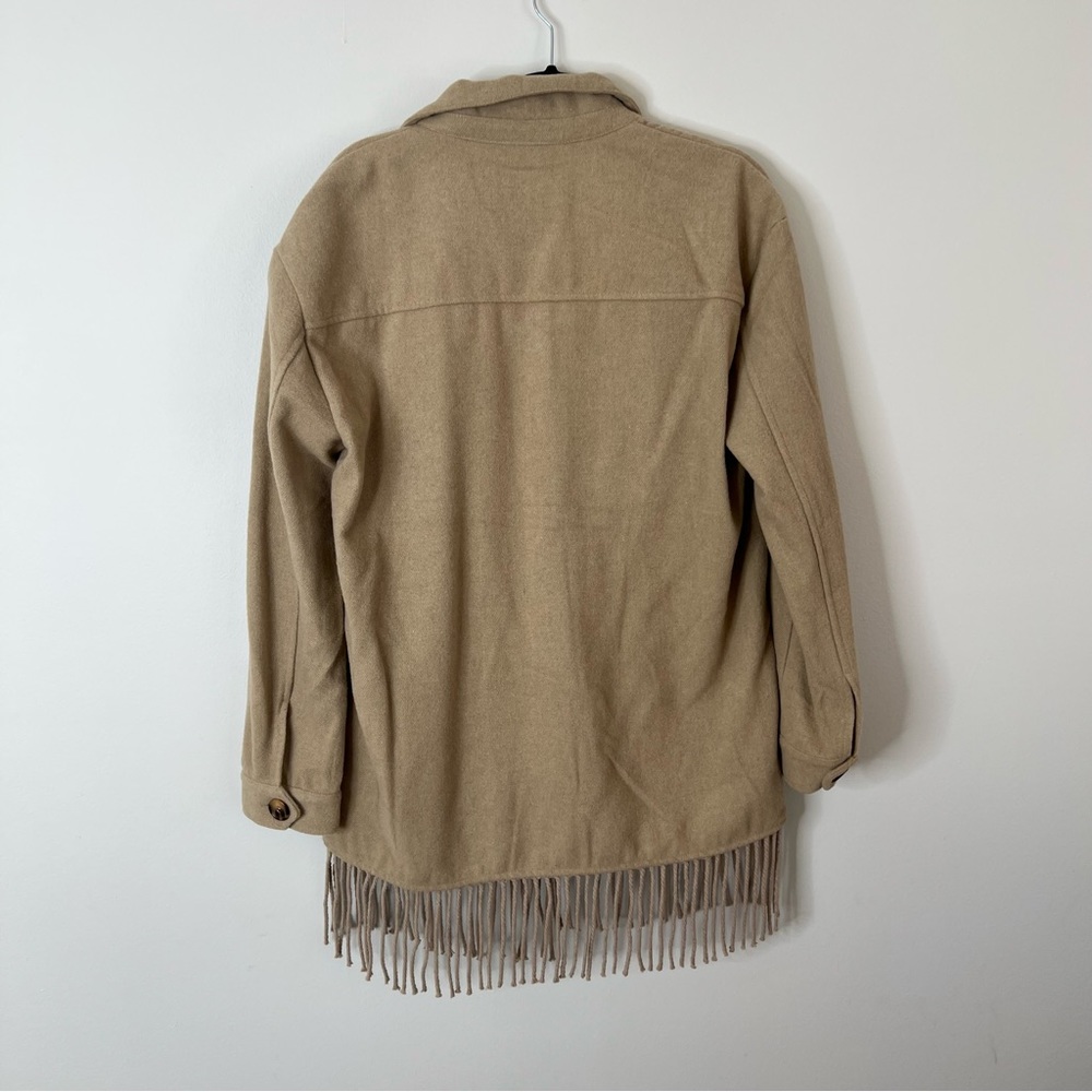 Laundry By Shelli Segal Women’s Tan Shacket Sz M Very warm and Cozy - Picture 4 of 6